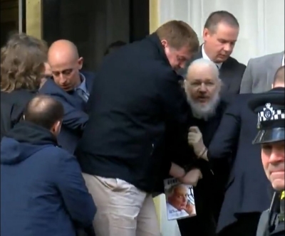 Arrestohet në Londër themeluesi i Wikileaks
