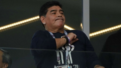 Maradona bën formacionin