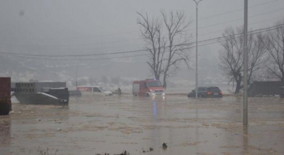 Përmbytet Suhareka, raportohet për tetë të lënduar