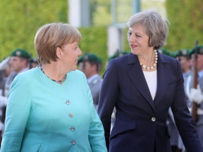 “Kam punuar me shumë besim…”, si reagoi Merkel pas lajmit për dorëheqjen e May