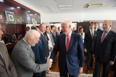 Bill Clinton mbetet shpëtimtari i kombit shqiptar