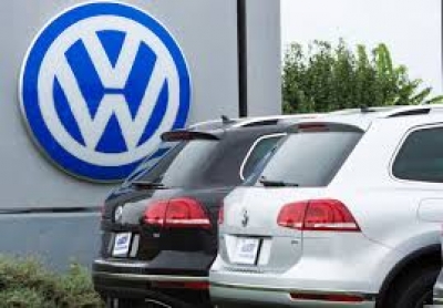 Volkswagen do të shpenzojë 44 miliardë euro për makina elektrike