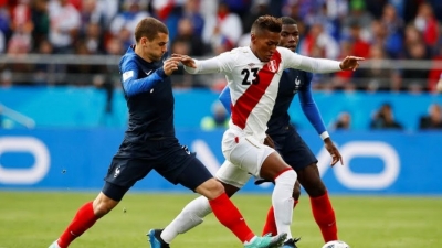 VIDEO/ Franca e mbyll pjesën e parë me fitore përballë Perusë