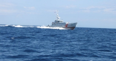Anija ushtarake shqiptare shpëton 73 refugjatë sirianë në Egje