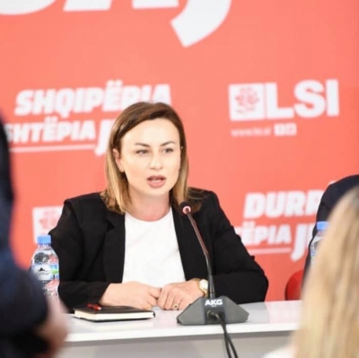 Kontjana Kuçi: 25 prilli, dita që do t’i jepet fund aferave të betonit dhe korrupsionit në Durrës