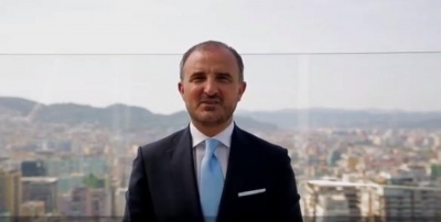 VIDEO/ Ambasadori i ri i BE në Tiranë ju flet për herë të parë shqiptarëve