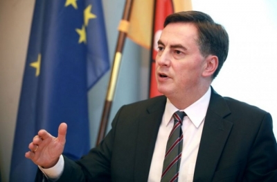 McAllister kërkon përshpejtim të dialogut Kosovë-Serbi