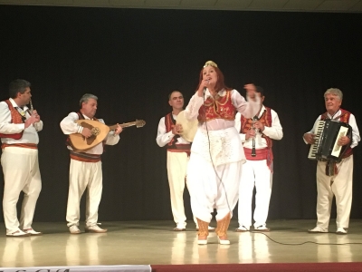 Ansambli folklorik “Tirana” sjell nesër këngët dhe vallet e konakut