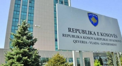 Qeveria e Kosovës ul shpenzimet për udhëtime në Shqipëri
