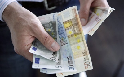 Këmbimi valutor/Euro vijon rënien, forcohet Paundi britanik