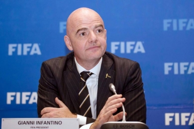 FIFA jep 16 milionë dollarë për lojtarët që nuk marrin rrogat. Infantino: Nuk do t’i falim ata që…