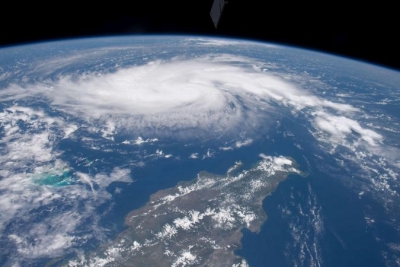SHBA, forcohet uragani ‘Dorian’ priten stuhi të forta e të rrezikshme