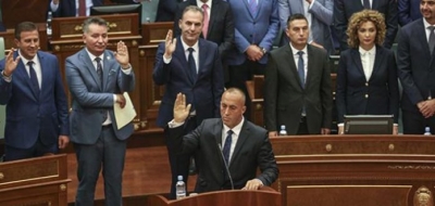 Parlamenti i Kosovës në seancë të jashtëzakonshme për të ndalur pazarin e Thaçit