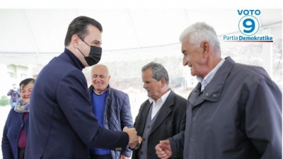 “Lekët s’na dalin as për ilaçe”, Basha takim me pensionistët në Librazhd: Qeveria ime do rrisë pensionet së paku 5 për qind