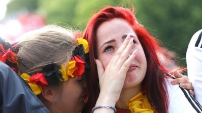Fotogaleria/ “Të priten koka!” Tifozët gjermanë kërkojnë fajtorët