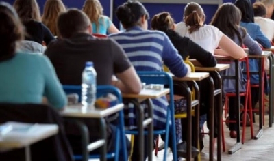 Ku janë fëmijët shqiptarë? 32 mijë nxënës më pak të regjistruar në gjimnaze