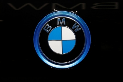 BMW tërheq nga tregu 1.6 milion automjete