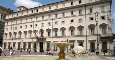 Premtimet e kushtueshme të Italisë – Buxheti i 2019-ës po monitorohet me kujdes, pritet të thyejë rregullat