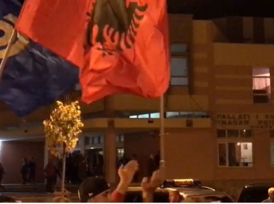 Video/ Berisha paralajmëron protestë madhështore antiqeveritare sot në Laprakë