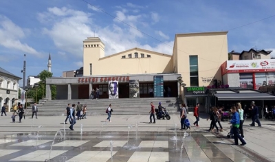 “Kopshti i Vishnjeve”, nis sezonin e ri në Teatrin Kombëtar të Kosovës