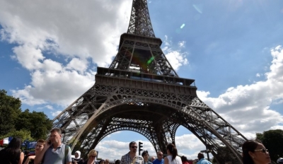 Turistët e huaj, Franca gati për rekord të ri