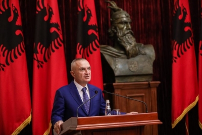 “Komuniteti shqiptar me banim në vendin tuaj, urë të fuqishme për miqësinë”, Meta uron homologun zviceran për Festën Kombëtare