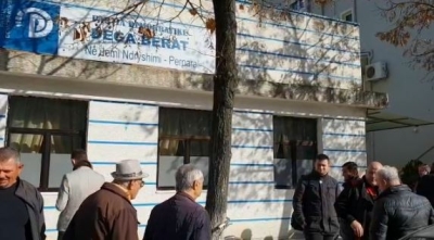 S&#039;ka fund skandali i Bashës dhe Bardhit/ Të tjerë familjarë firmosin si delegatë në degën e PD Berat