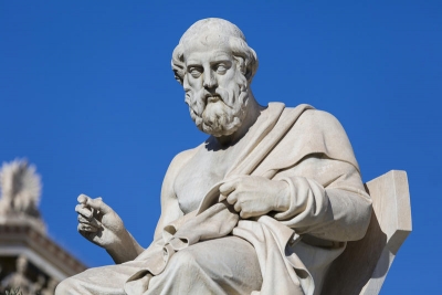 50 thënie nga Platoni për të realizuar vetveten