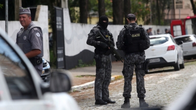 Ish-nxënësit masakër në shkollë, vriten 10 persona në Brazil