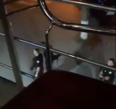 Video/ Policia po terrorizon qytetarët e Kukësi, presion të mos dalin në protestë
