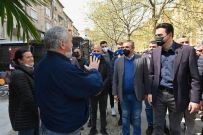 “Edhe 3 javë na presin, situata dramatike”, Basha me qytetarët e njësisë nr.1 në Tiranë: Do çlirohemi nga ky depresion më 25 prill