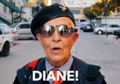 Diana, gruaja shqiptare që jeton si burrë, blogeri i famshëm i bën një video spektakolare dhe ia prezanton mbarë botës