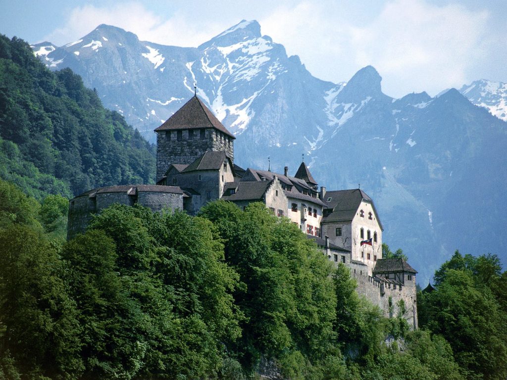 Vaduz Castle Liechtenstein 1024x768