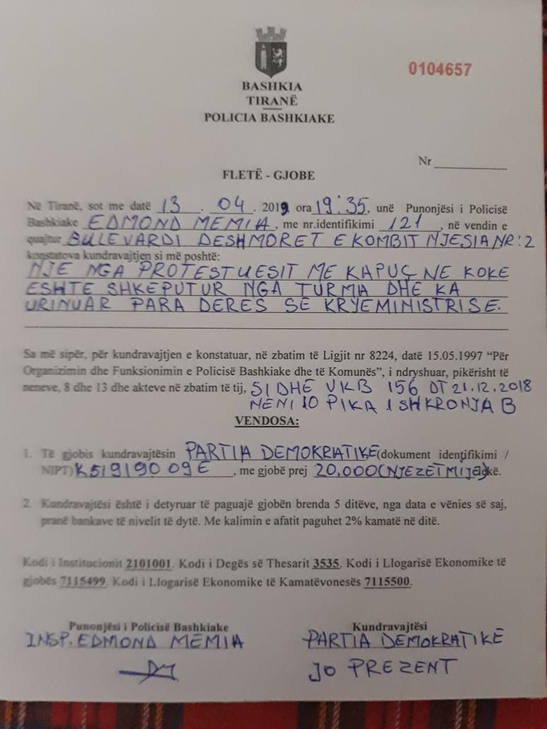 gjoba-protestuesi-2.jpeg