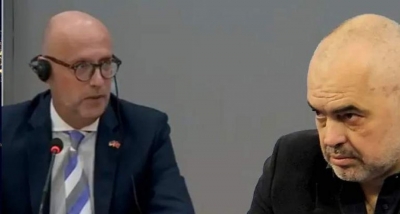 Rama sulmoi ministrin gjerman/ Martin Henze: Çmenduri, qeveria përgjegjëse për kaosin
