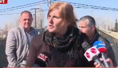 Protestuesit Edi Ramës: Pushteti nuk mbahet me dhunë dhe karrige, që i merr me vete në çdo qytet!