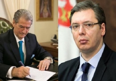 Kamberi &#039;gozhdon&#039; Vuçiçin/ Berisha: Përgjigje epike e deputetit shqiptar dhënë &#039;Putinit&#039; të vogël