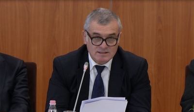 Leskaj: Më shumë transparencë në spitale