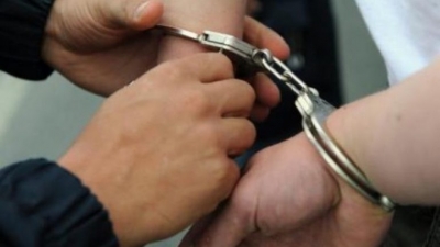 Sherr në Tiranë, 39-vjeçari nxjerr pistoletën dhe qëllon në ajër