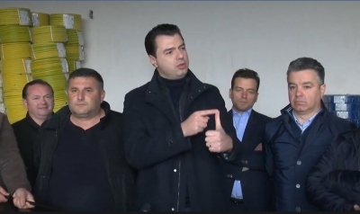 Basha: Pas çdo propagande të Edi Ramës, fshihet një vjedhje e madhe