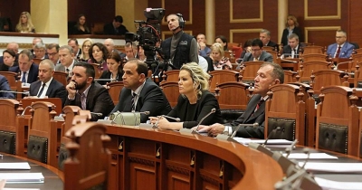 ‘Opozita e palaçove dhe Edi Rama’/ Ish-deputeti zbulon lojën që po kurdiset në parlament