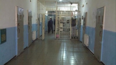 Korçë/ Gëlltiti 22 doza droge, i burgosuri zbulohet nga ekografia