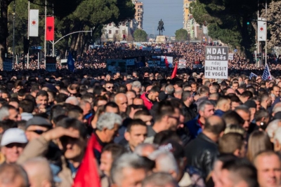 Mesazhet e Bashës dhe Kryemadhit para protestës: Në shesh për Shqipërinë