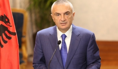 Presidenti Meta: Po ndjek me shqetësim situatën