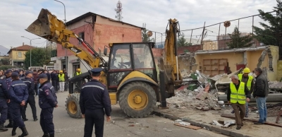 Tensioni tek Unaza e Re, Spaho dhe deputetë të PD-së në mbështetje të banorëve