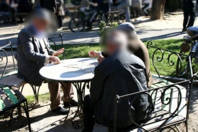 Mjekja, thirrje prekëse të moshuarve: Zgjidhni në doni të vuani sot apo...