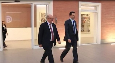 Ambasadori Norman hyn në takim me Bashën në selinë e PD