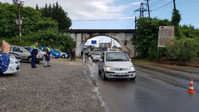 Rama ngre postoblloqe policie për të ndaluar protestuesit të vijnë në Tiranë