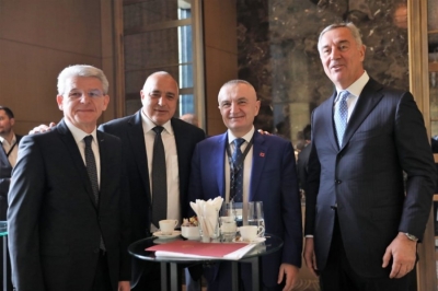 Presidenti Meta në Forumin e Bakusë, bashkë me liderë të tjerë të rajonit
