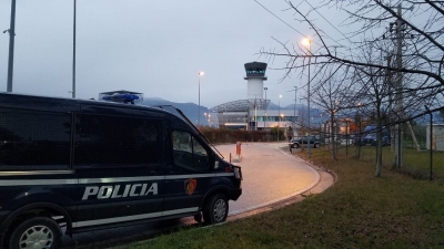 Mbyllja e trafikut ajror/ Policia shoqëron 7 kontrollorë! Ja vepra penale për të cilën po heton Prokuroria